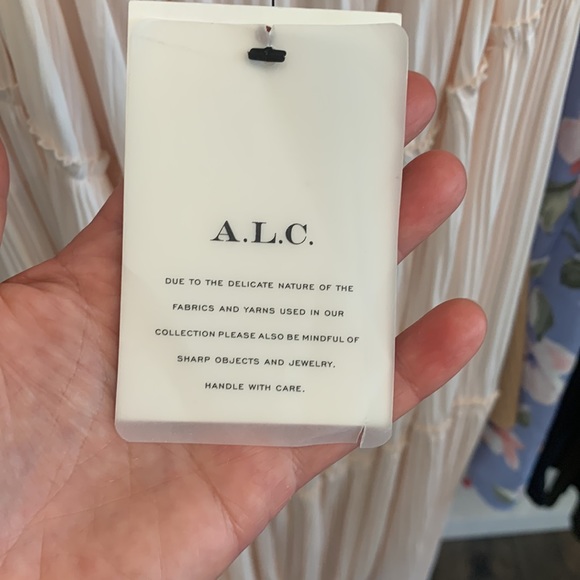 NWT A.L.C Kai Cut Out Dress in Glacé Ivory Size 6 but this runs very small. - Picture 7 of 7